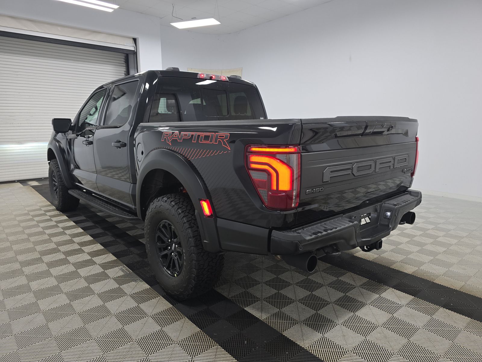 2025 Ford F-150 Raptor AWD