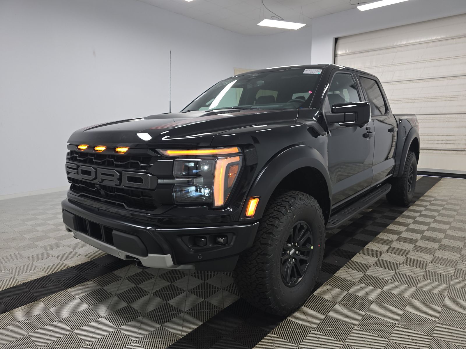 2025 Ford F-150 Raptor AWD