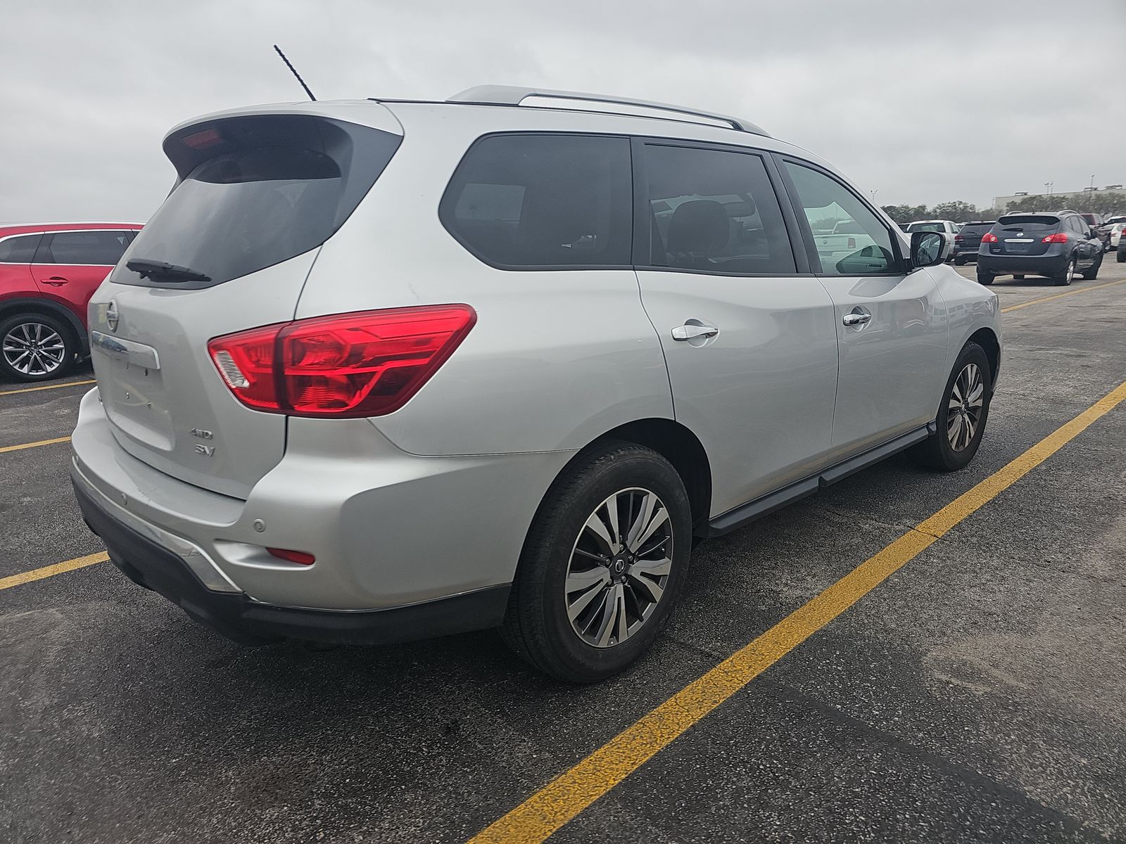 2018 Nissan Pathfinder SV AWD