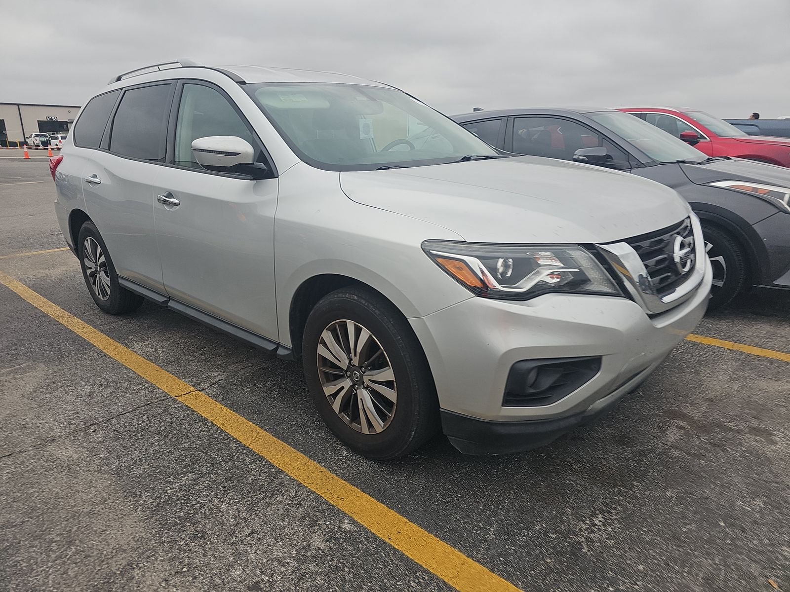 2018 Nissan Pathfinder SV AWD