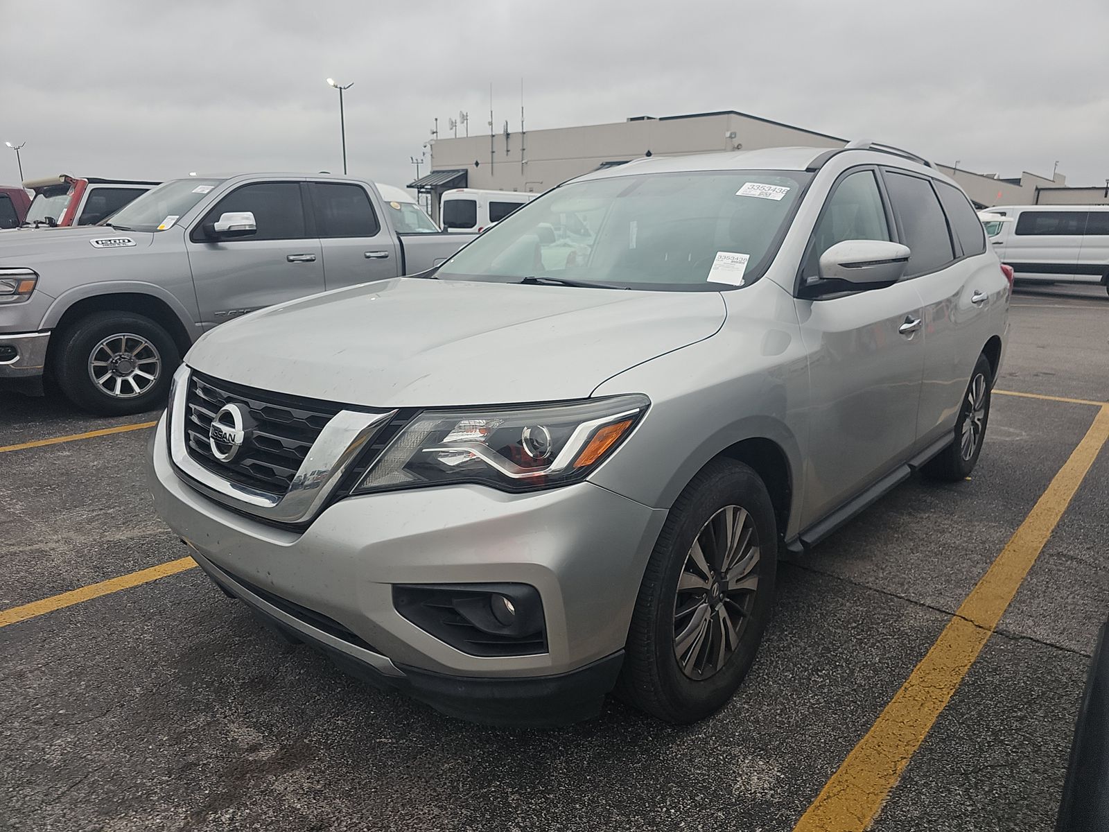 2018 Nissan Pathfinder SV AWD