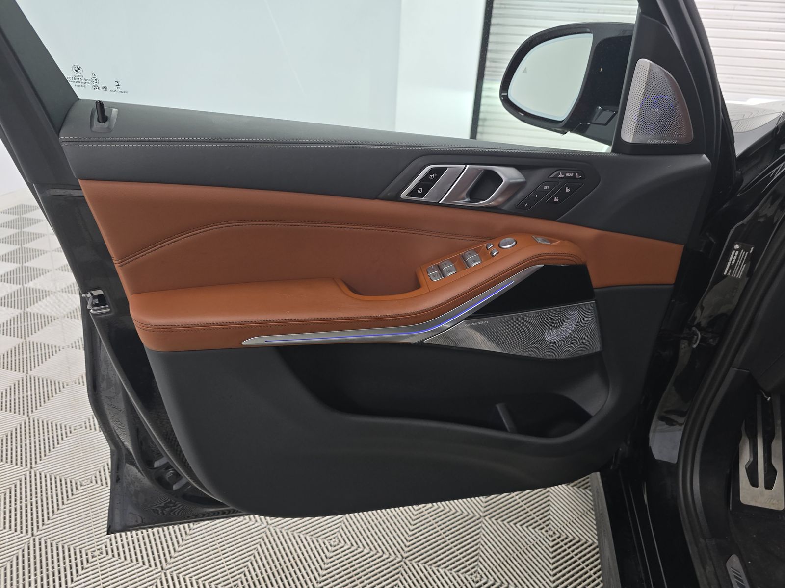 2024 BMW X7 M60i AWD