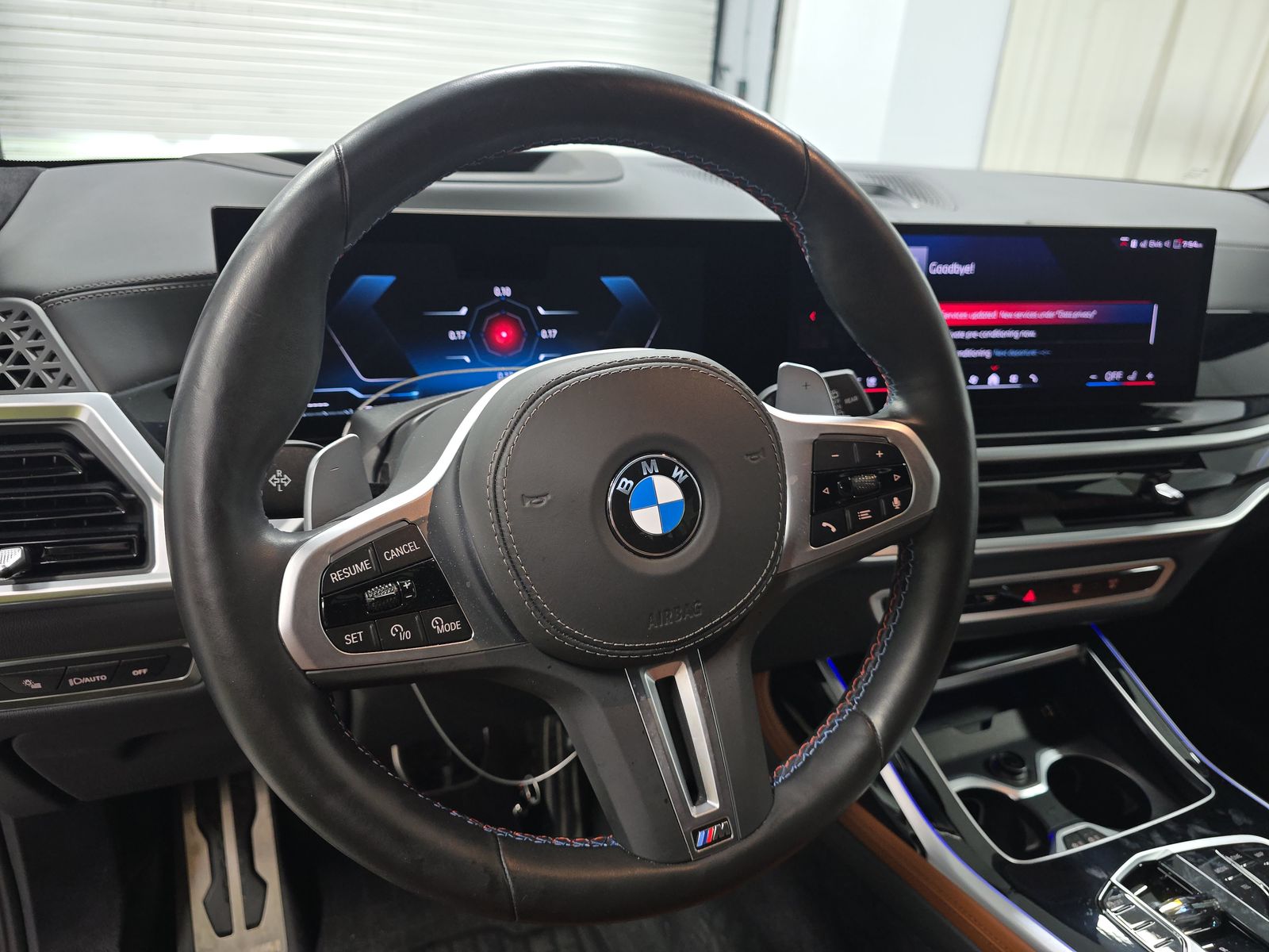 2024 BMW X7 M60i AWD