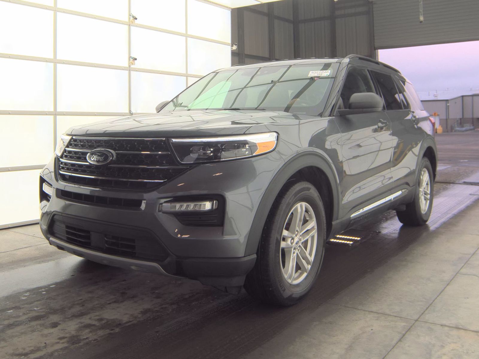 2023 Ford Explorer XLT AWD