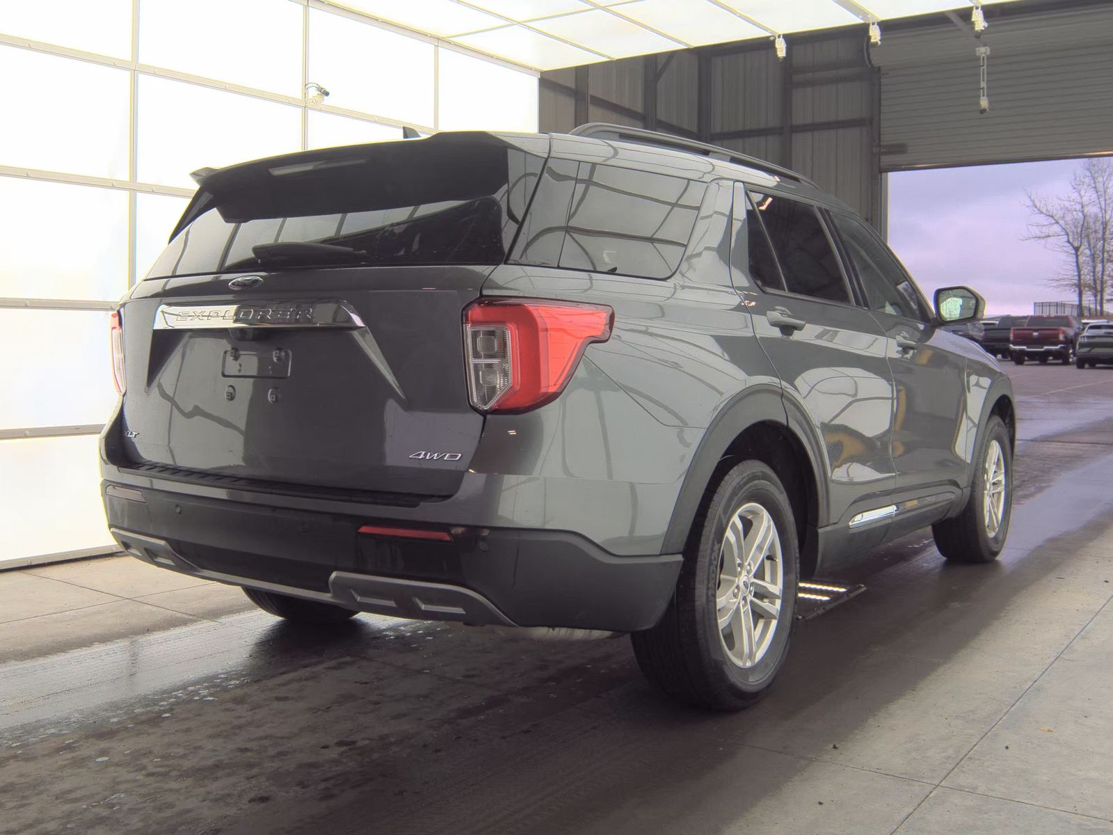 2023 Ford Explorer XLT AWD