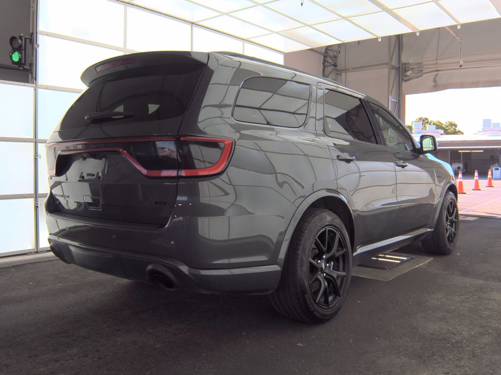 DODGE GT HEMI V8 - 6