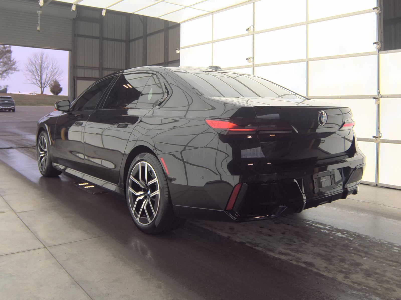 2023 BMW 7 Series 740i RWD