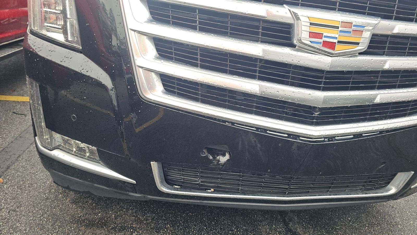 2016 Cadillac Escalade Luxury RWD