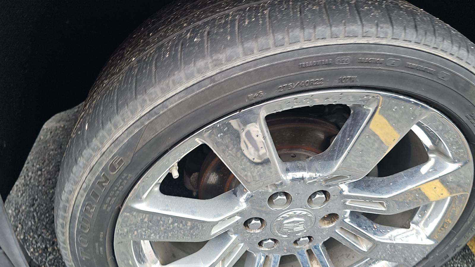 2016 Cadillac Escalade Luxury RWD