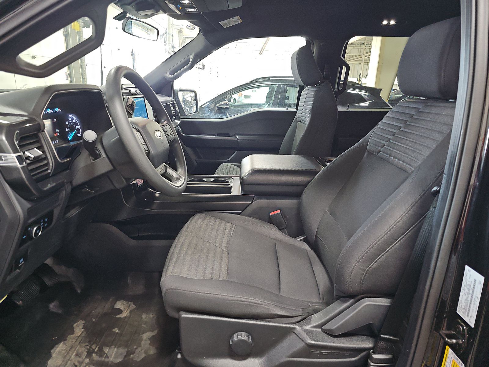 2023 Ford F-150 XL AWD