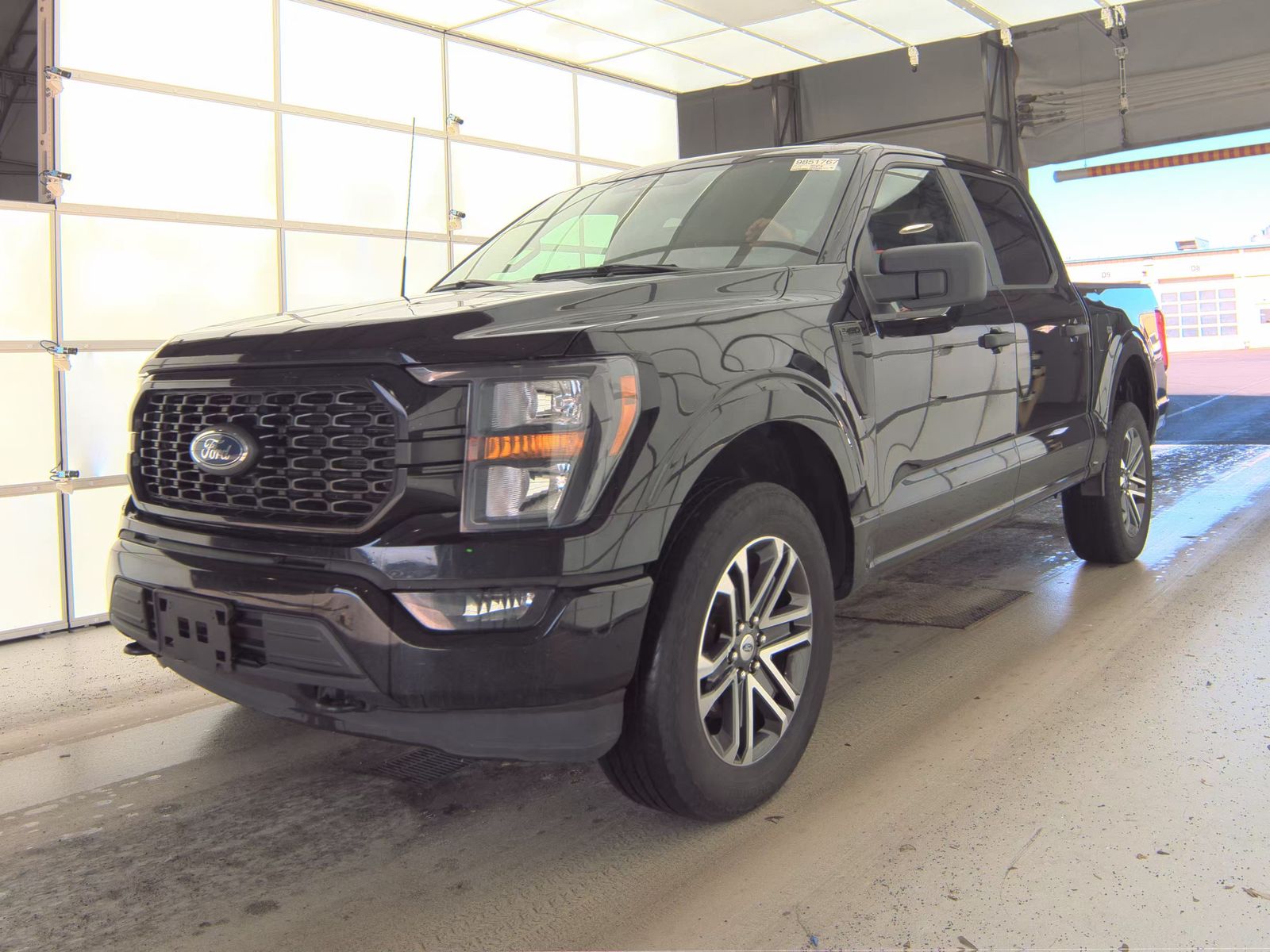 2023 Ford F-150 XL AWD