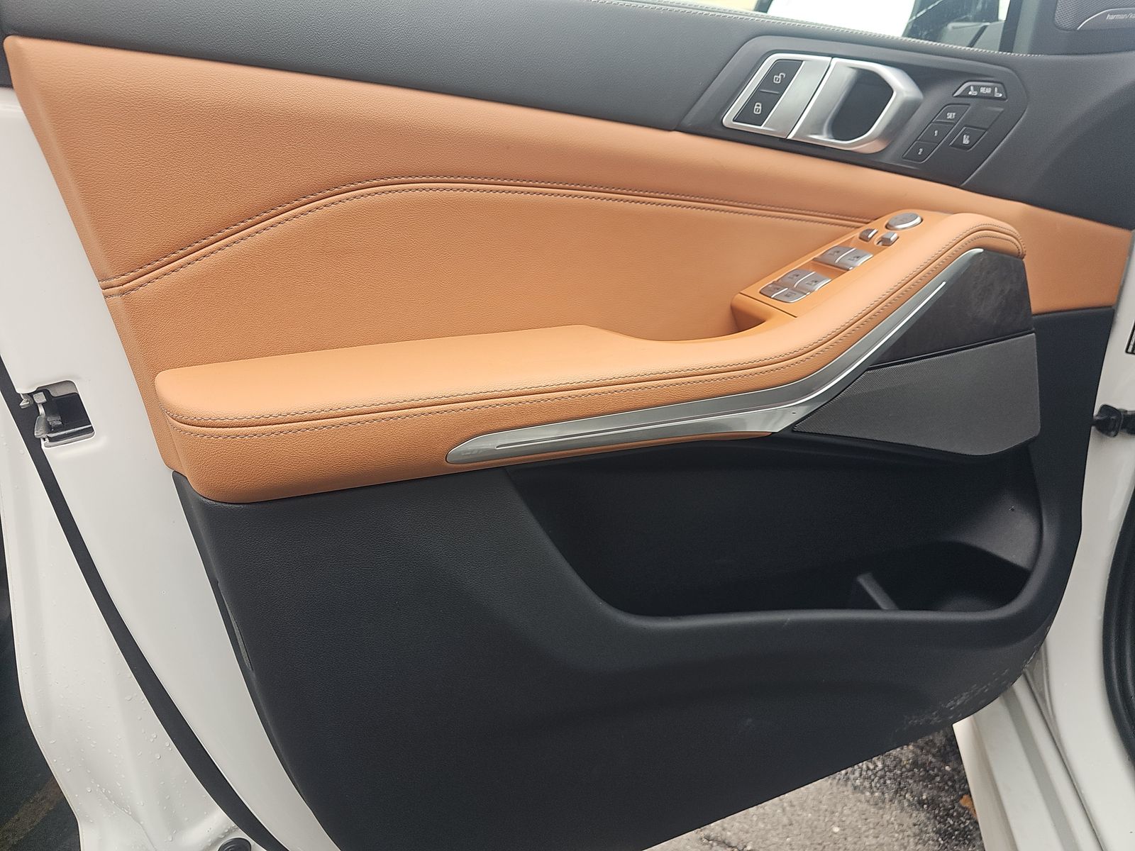 2024 BMW X7 xDrive40i AWD