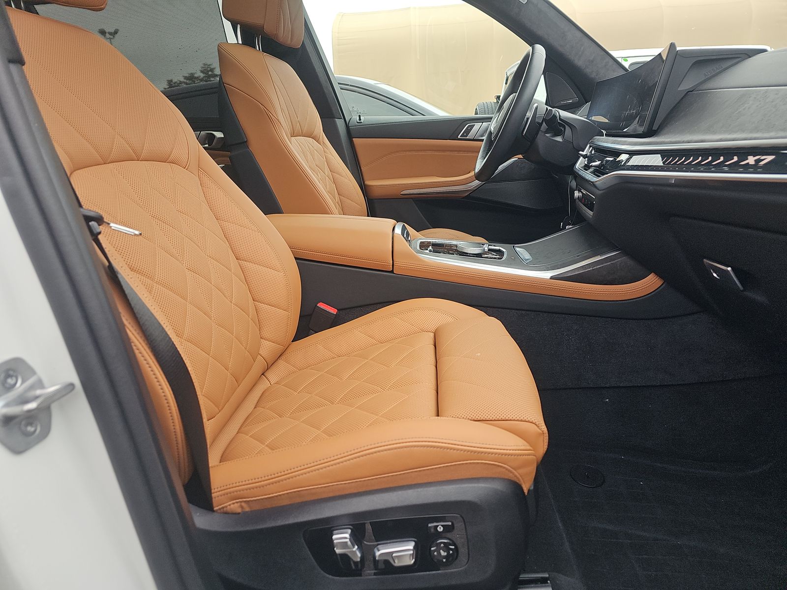 2024 BMW X7 xDrive40i AWD