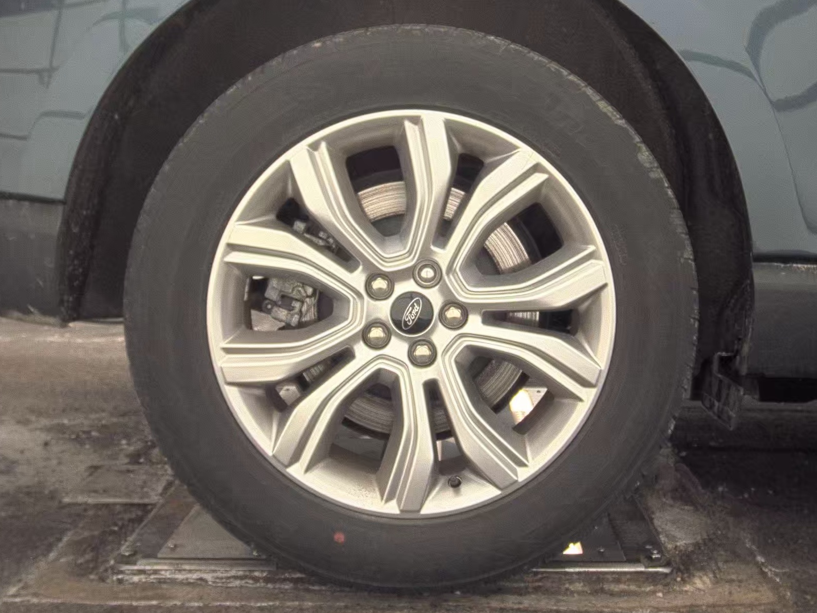 2024 Ford Edge Titanium AWD