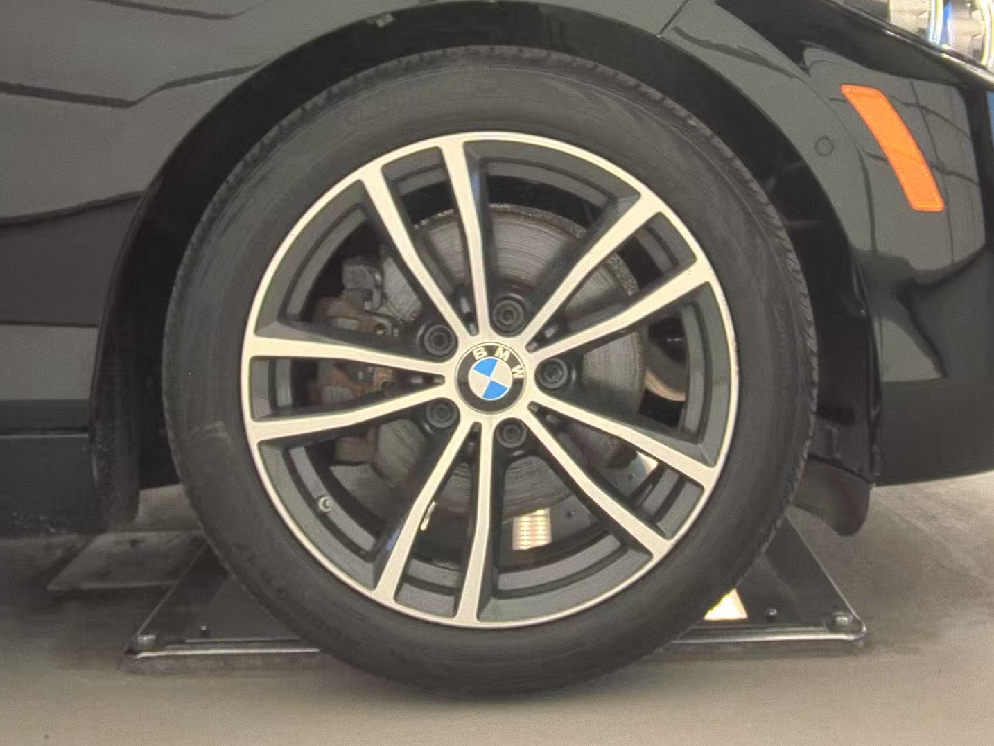 2018 BMW 2 Series 230i xDrive AWD