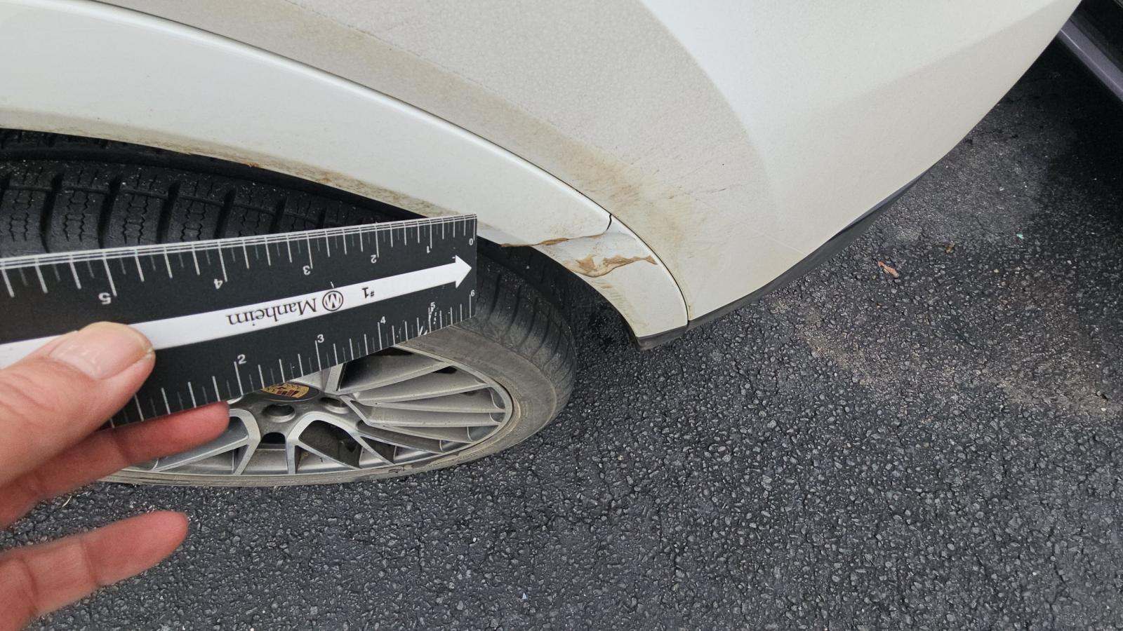 2022 Porsche Cayenne Platinum Edition AWD