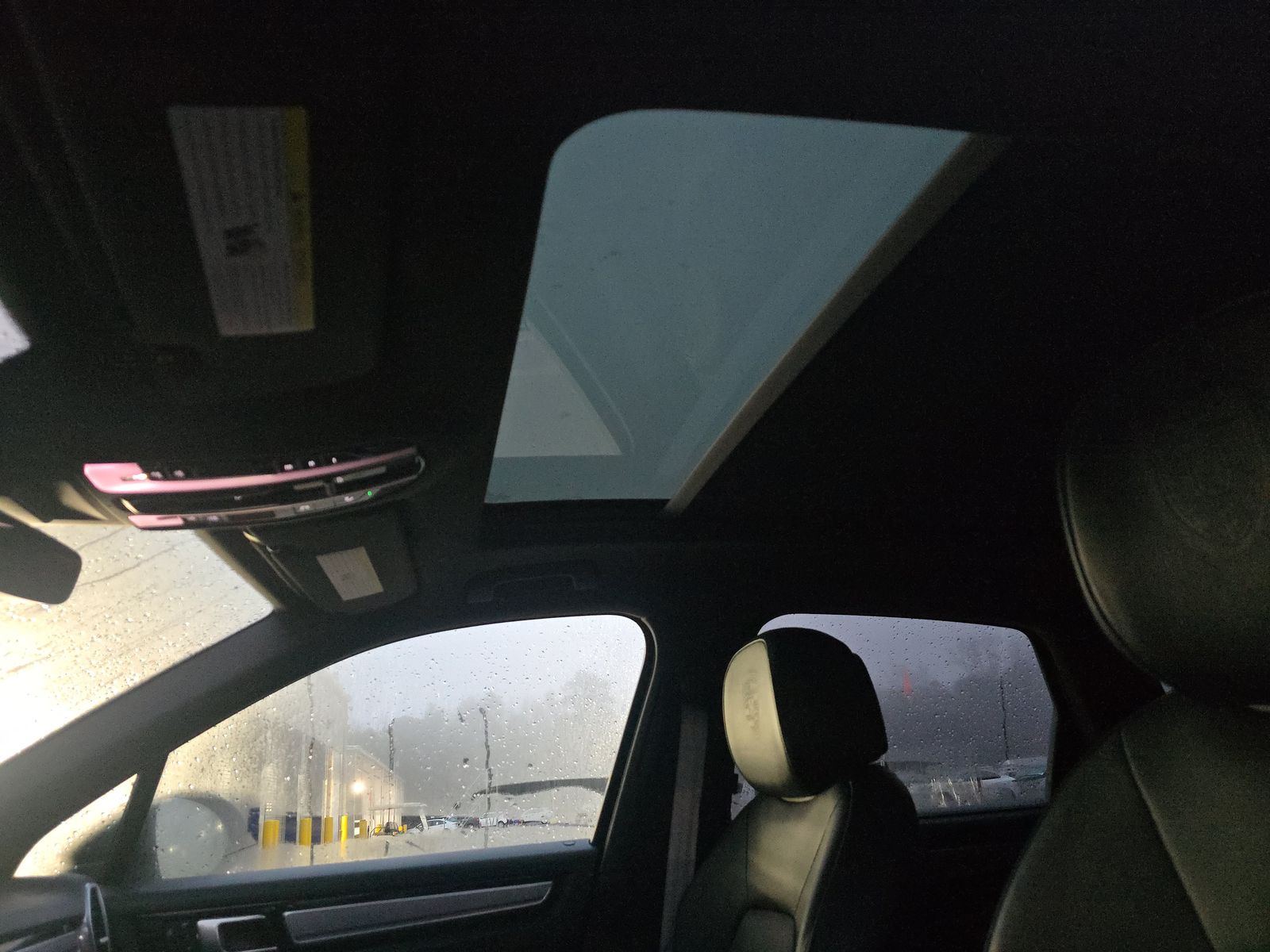 2022 Porsche Cayenne E-Hybrid Platinum Edition AWD