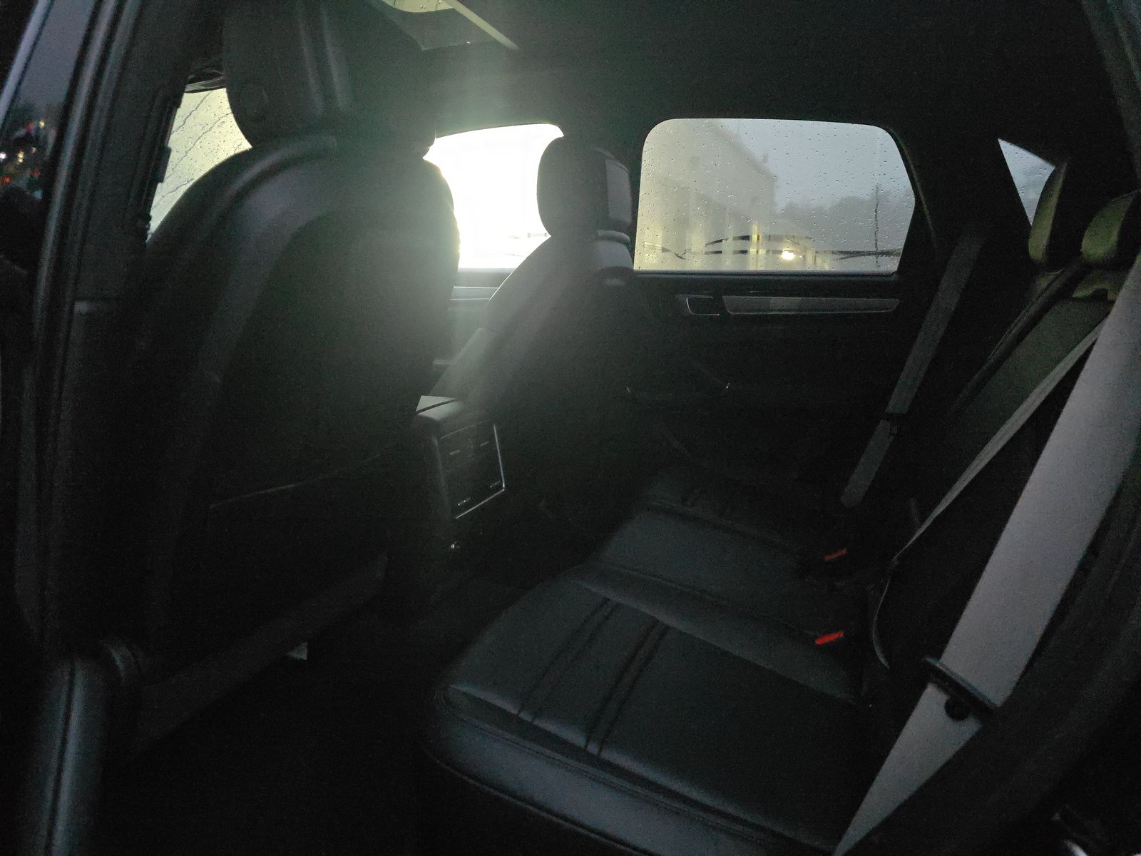 2022 Porsche Cayenne E-Hybrid Platinum Edition AWD