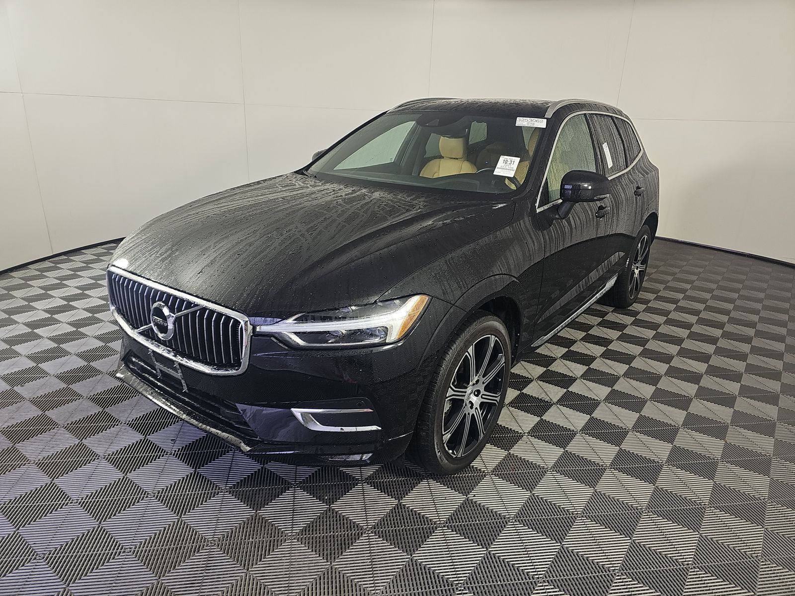 2021 Volvo XC60 T5 Inscription AWD