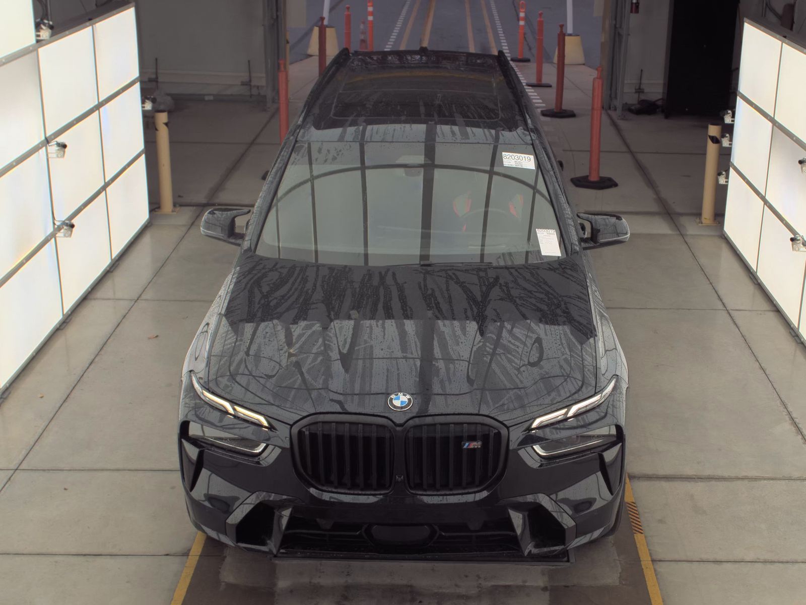 2023 BMW X7 M60i AWD