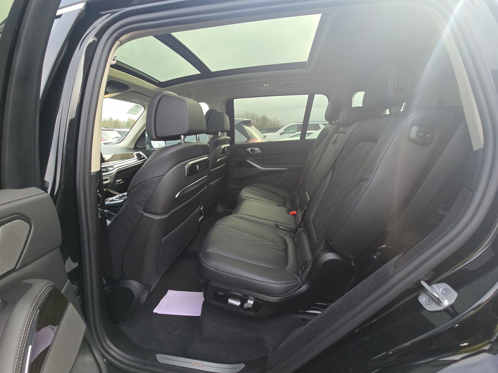 2023 BMW X7 xDrive40i AWD