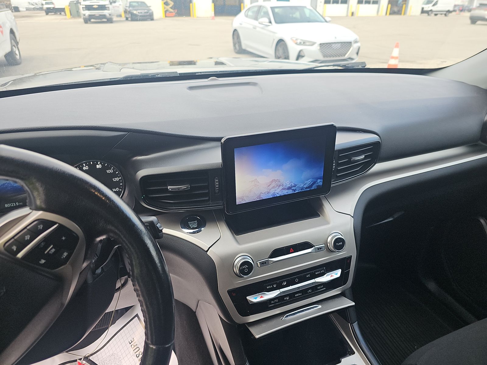 2021 Ford Explorer XLT AWD