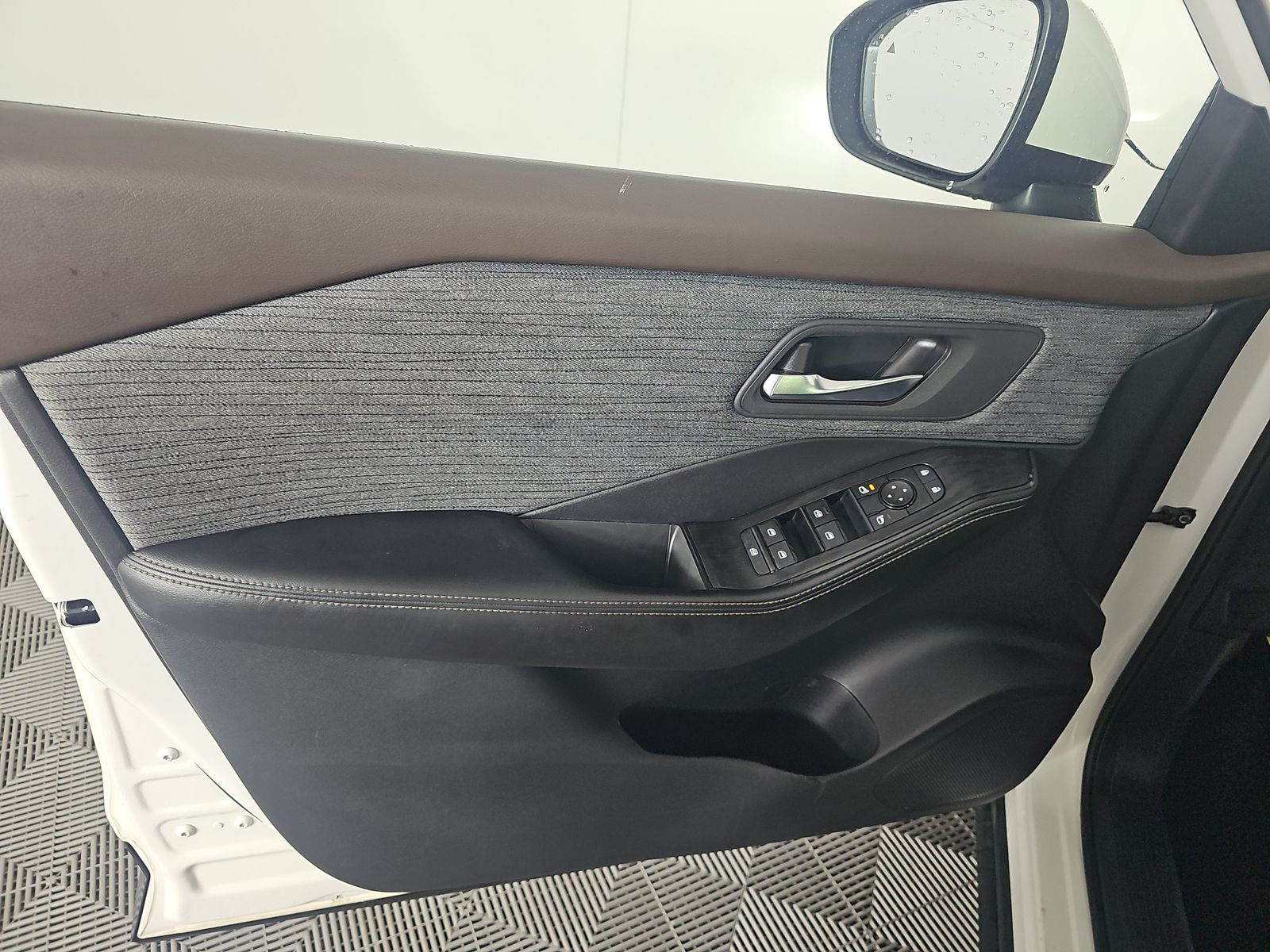 2023 Nissan Rogue SV AWD