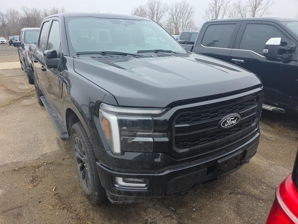 2024 Ford F-150 Hybrid Lariat AWD