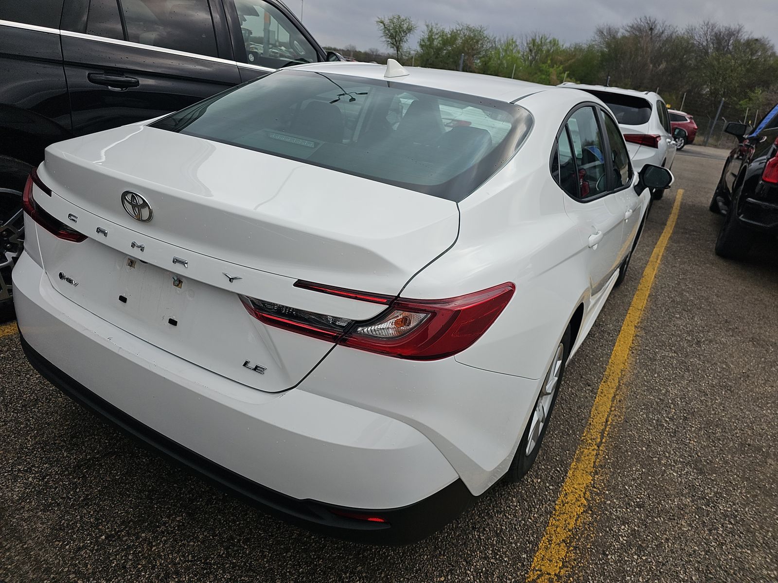 2025 Toyota Camry LE FWD