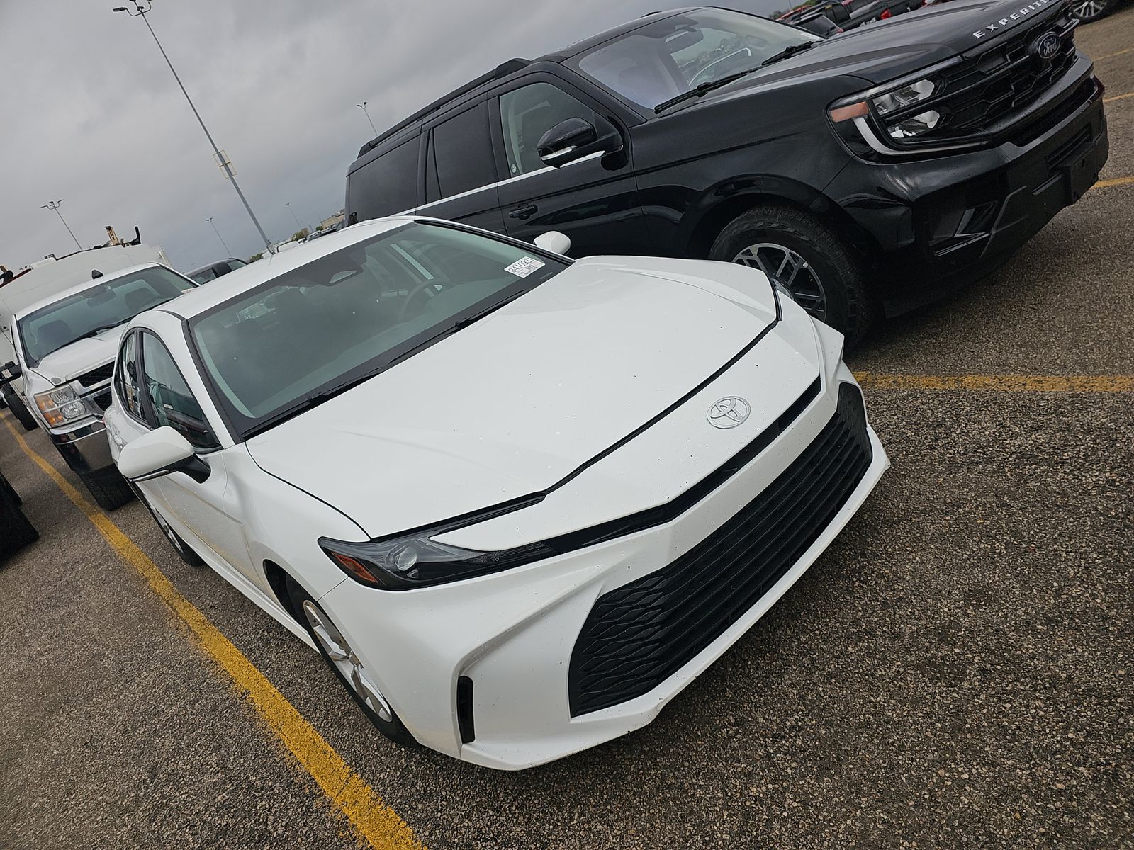 2025 Toyota Camry LE FWD