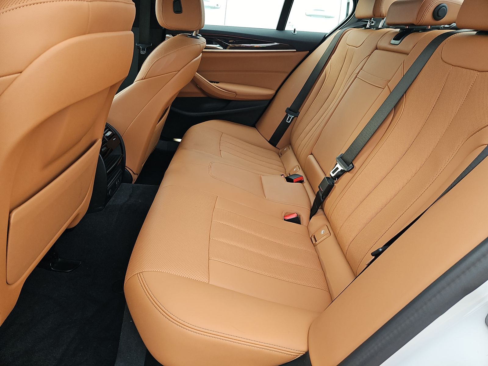 2023 BMW 5 Series 530i RWD