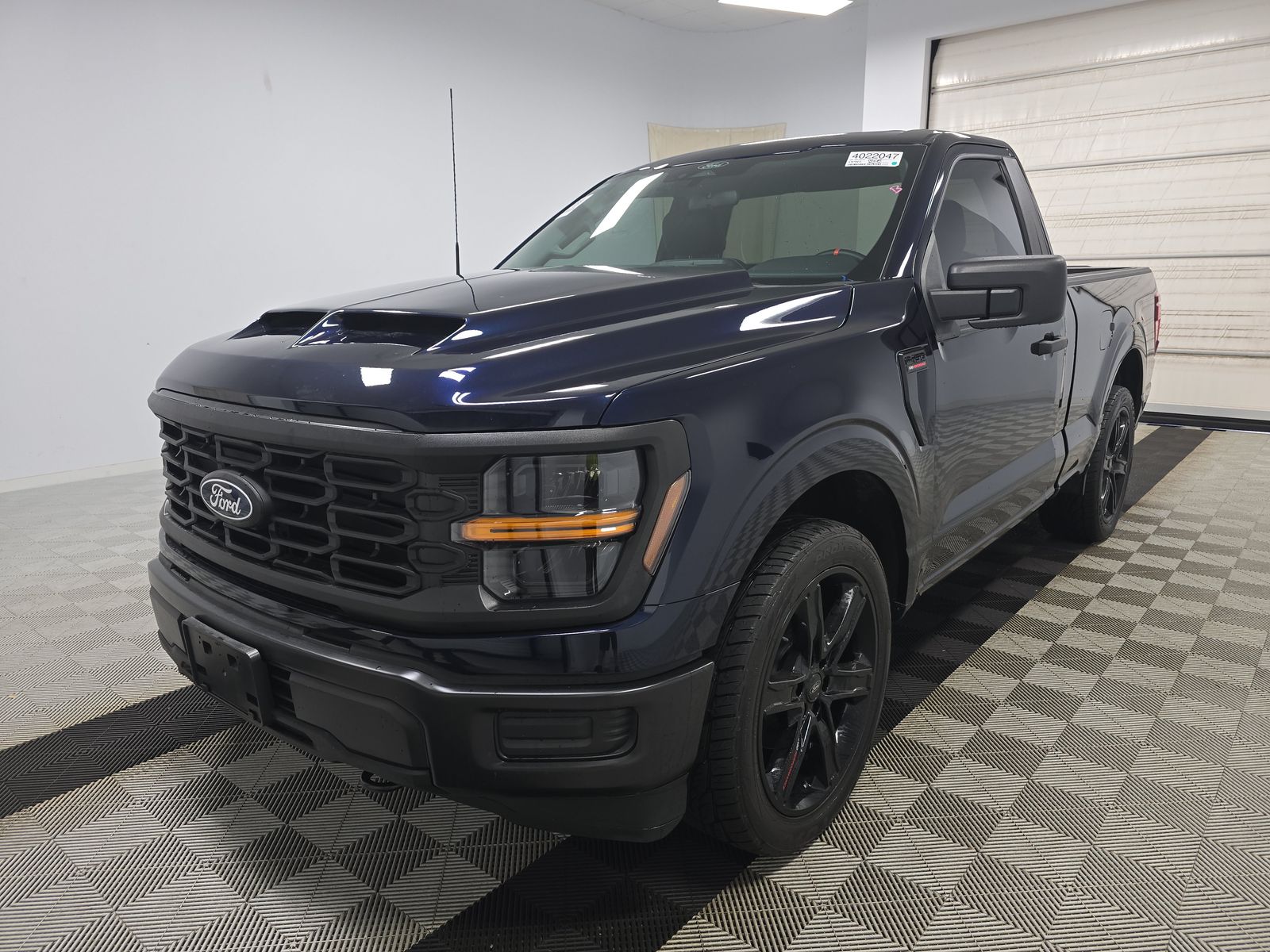 2025 Ford F-150 XL AWD