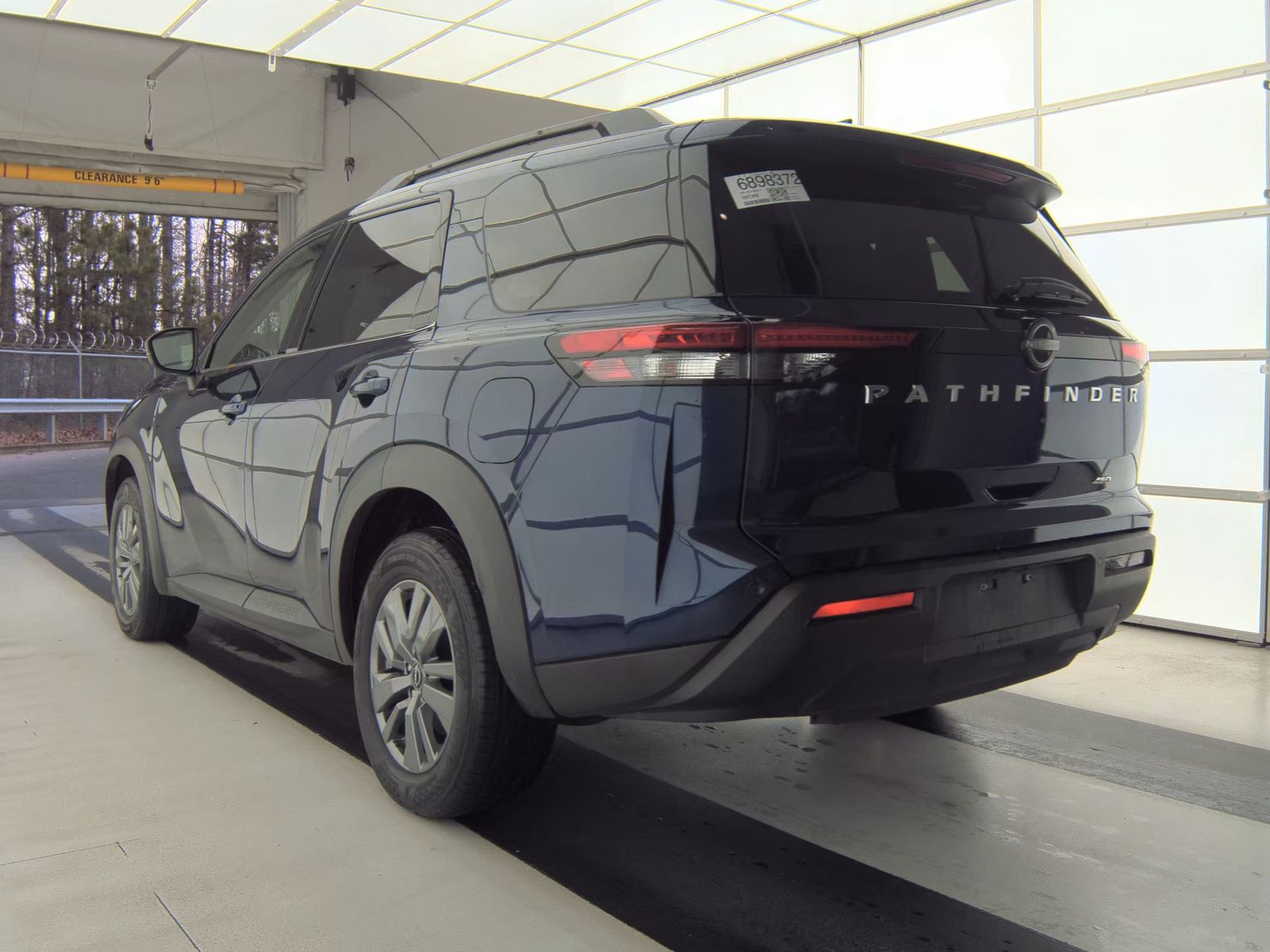 2025 Nissan Pathfinder SV AWD