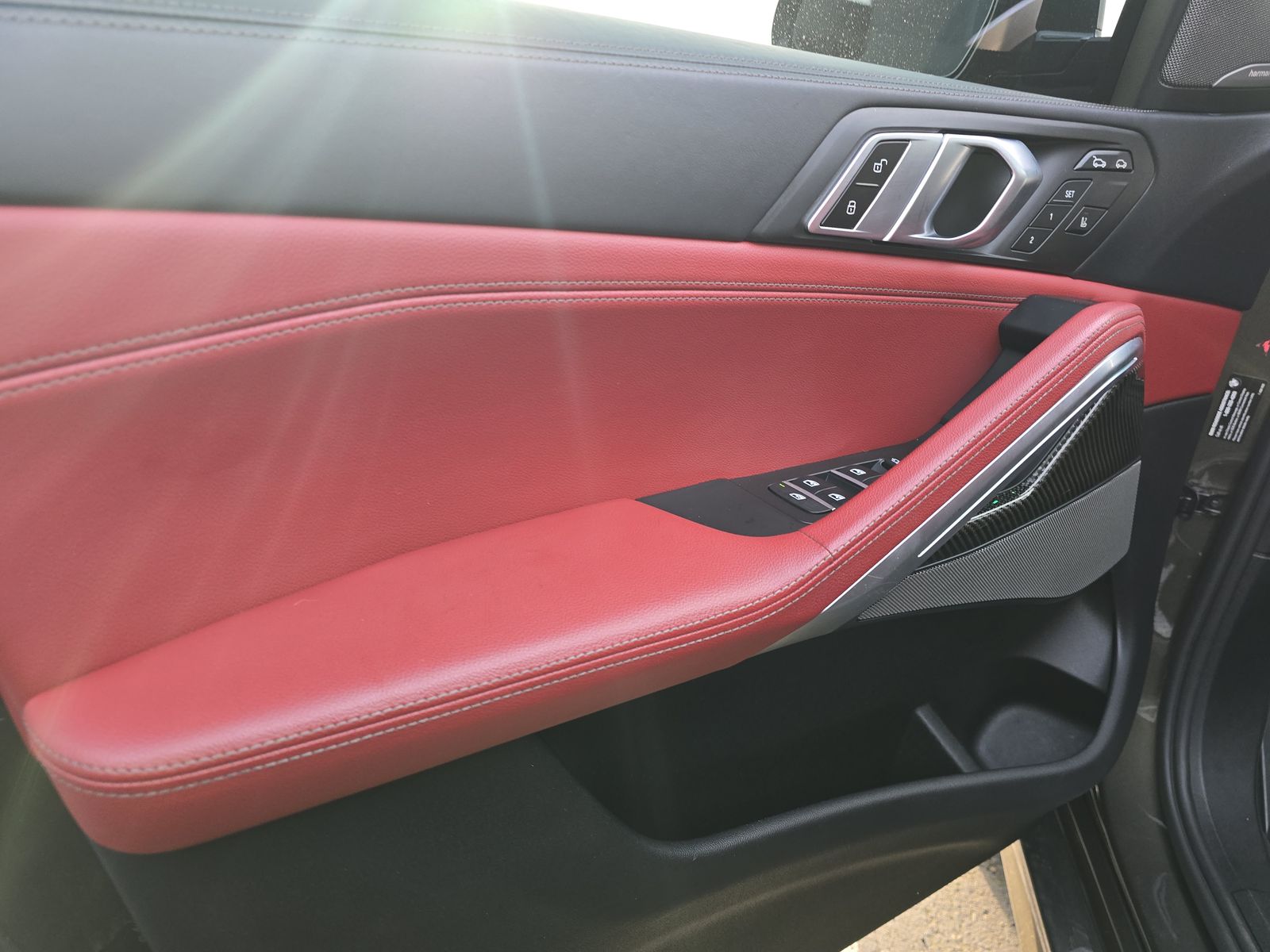 2022 BMW X6 M50i AWD