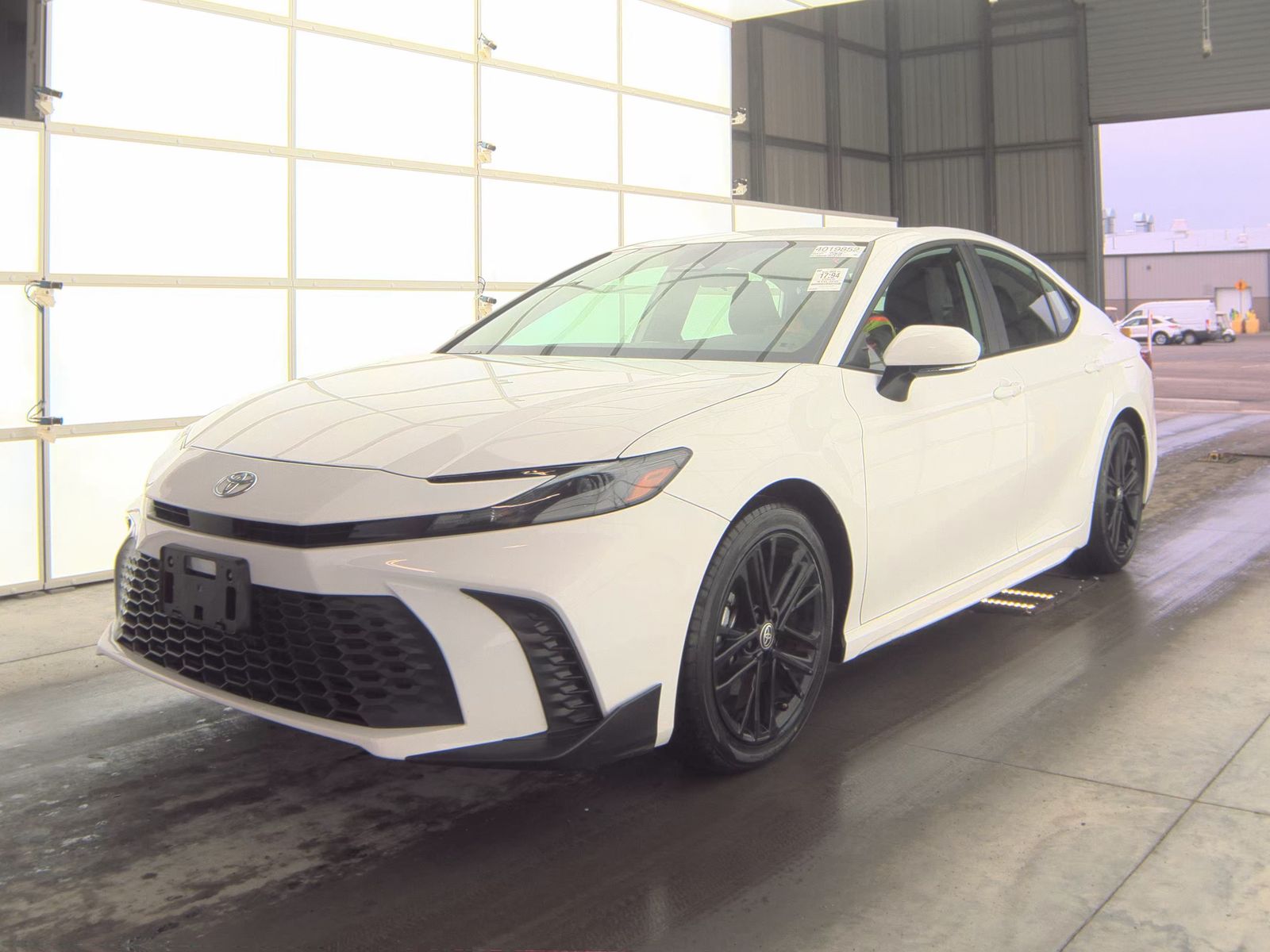 2025 Toyota Camry SE FWD