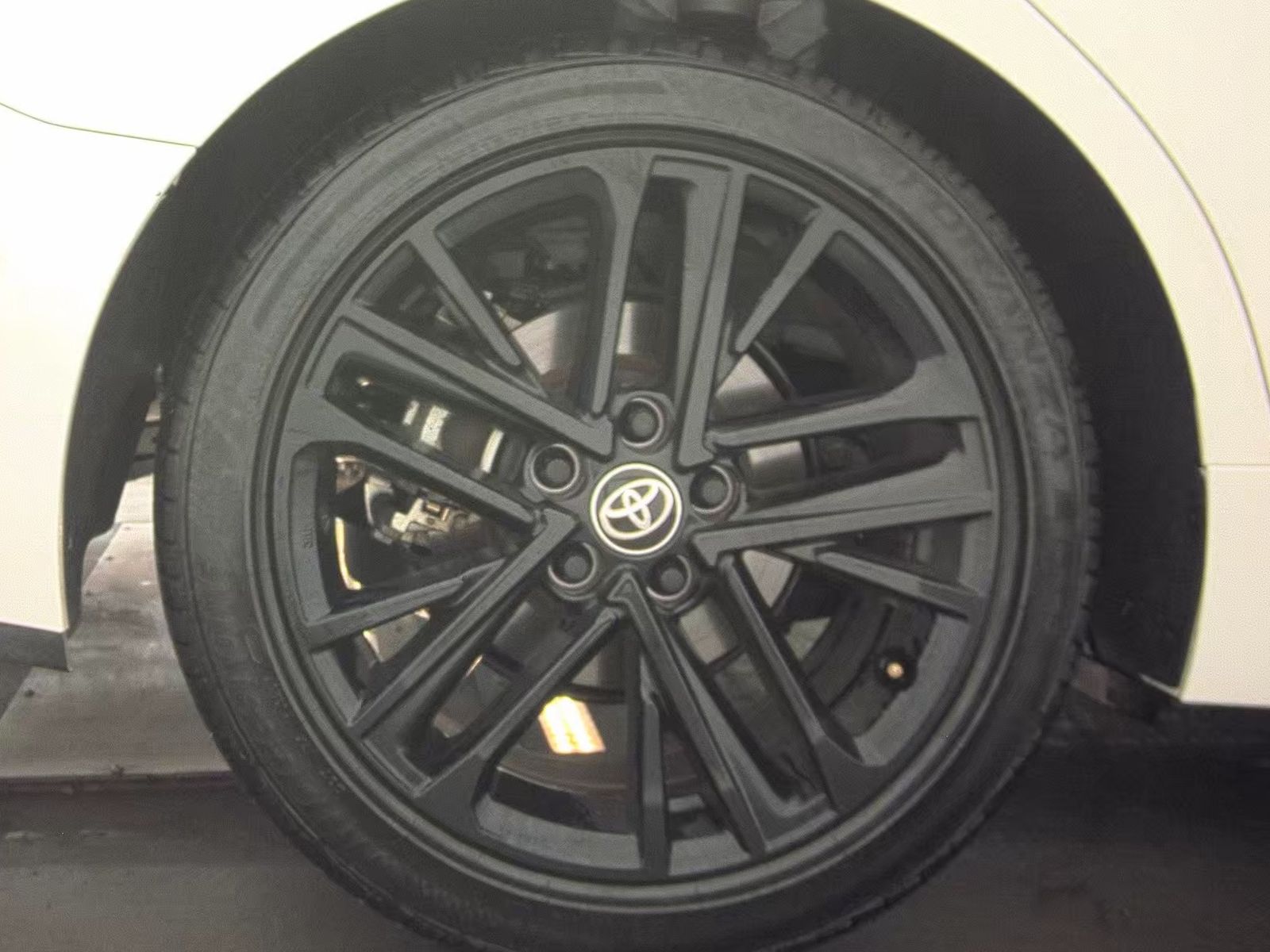 2025 Toyota Camry SE FWD