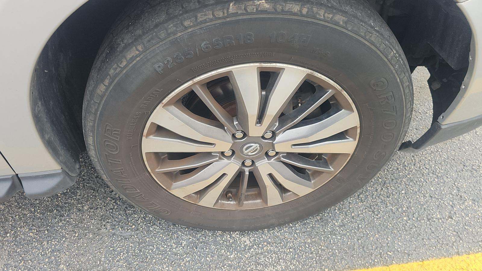 2018 Nissan Pathfinder SV AWD
