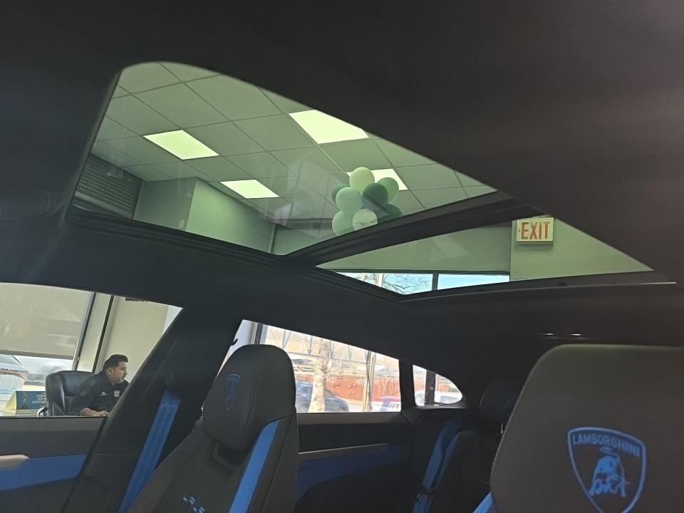 2024 Lamborghini Urus S AWD