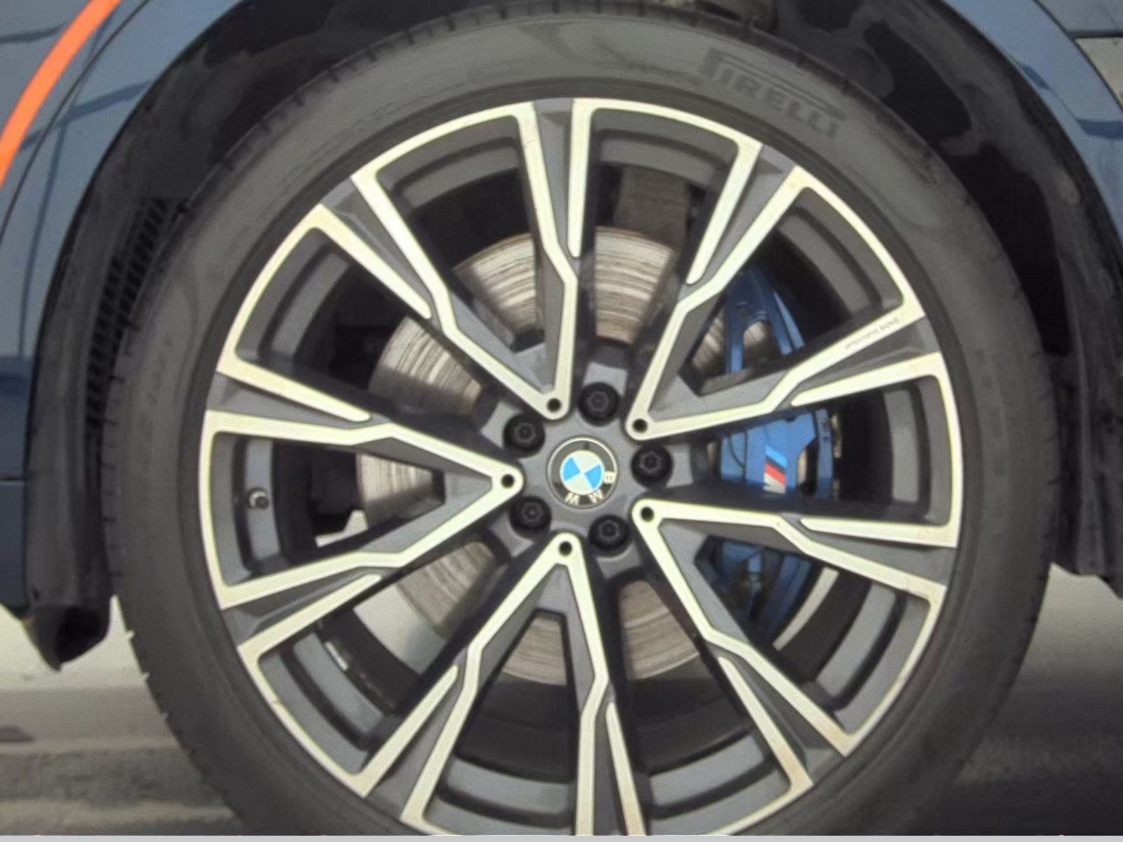 2020 BMW X7 M50i AWD