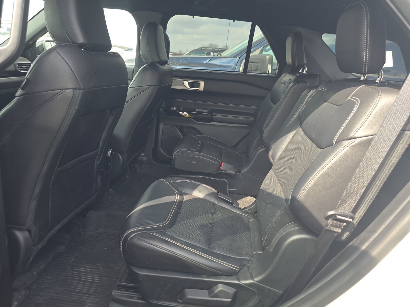 2023 Ford Explorer ST AWD