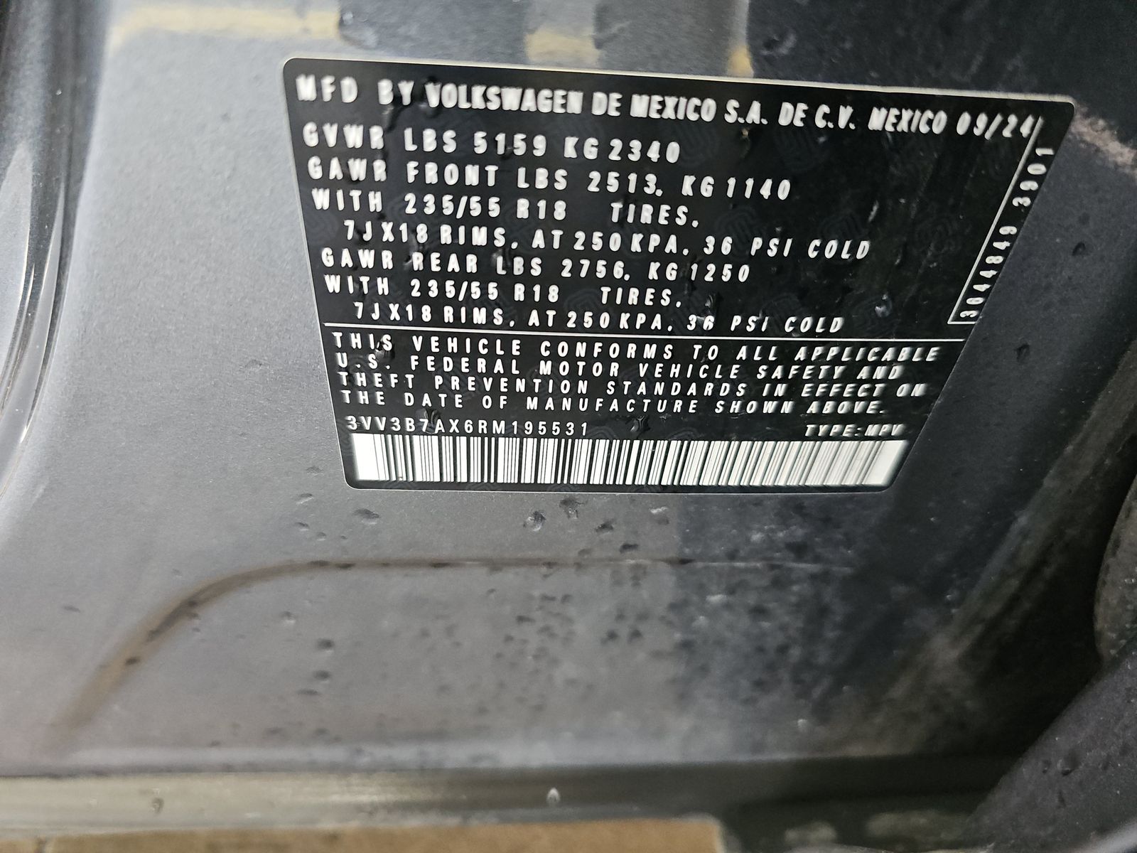 2024 Volkswagen Tiguan 2.0T SE FWD