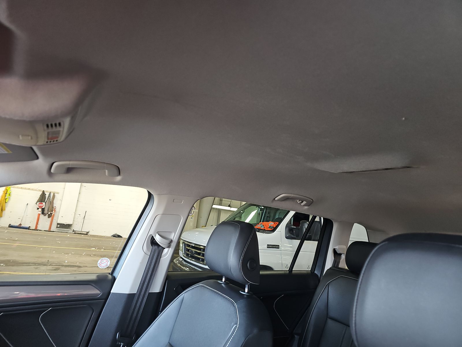 2024 Volkswagen Tiguan 2.0T SE FWD