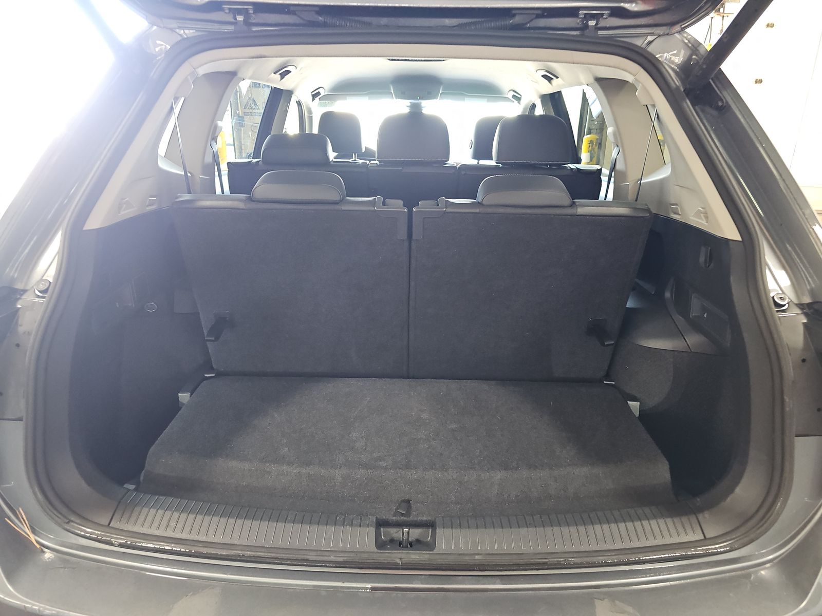 2024 Volkswagen Tiguan 2.0T SE FWD