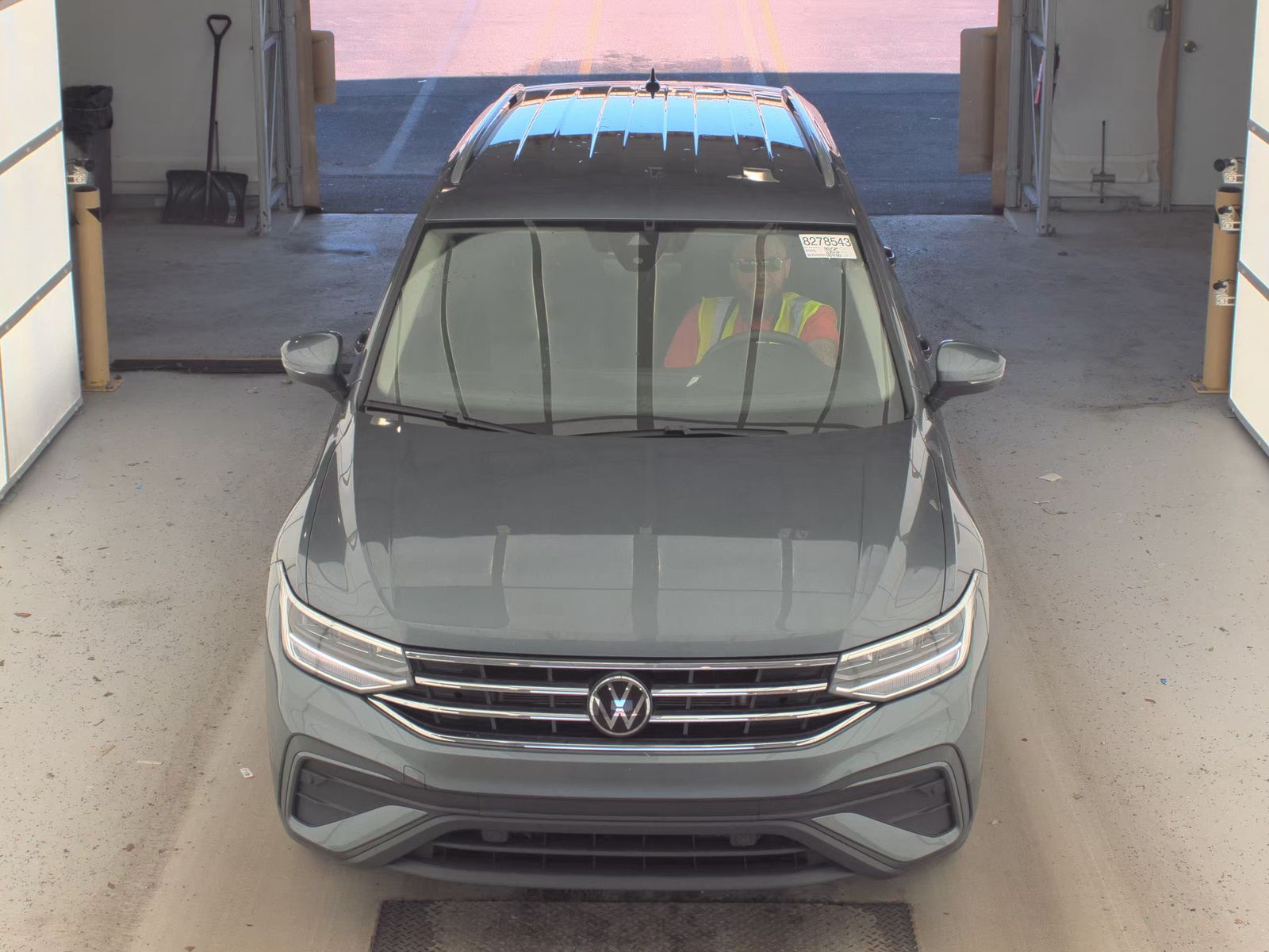 2024 Volkswagen Tiguan 2.0T SE FWD