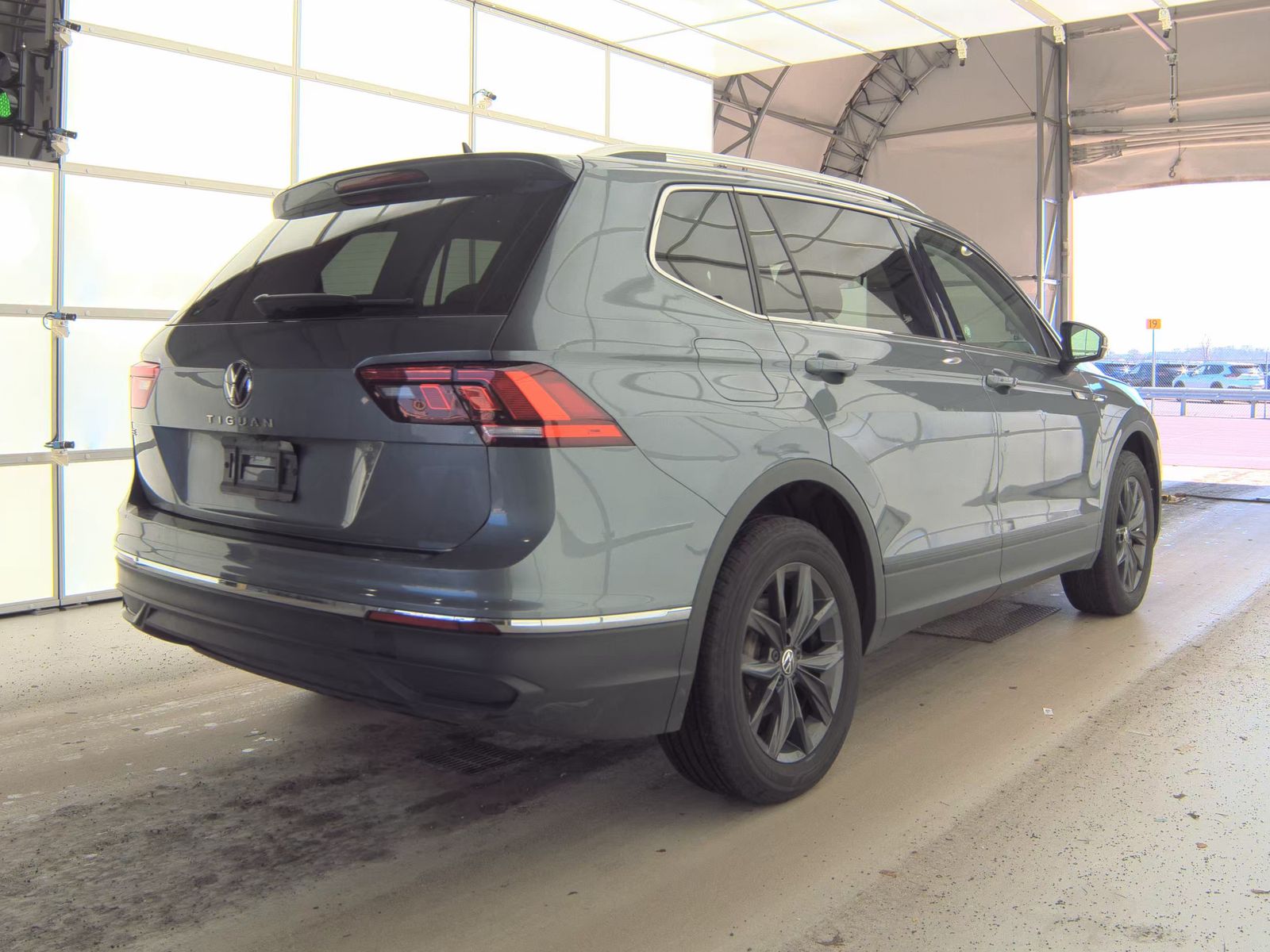 2024 Volkswagen Tiguan 2.0T SE FWD