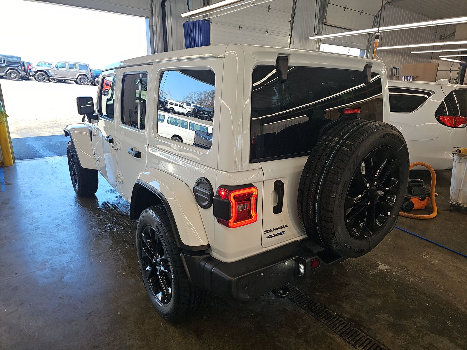 JEEP WRANGLER - 7