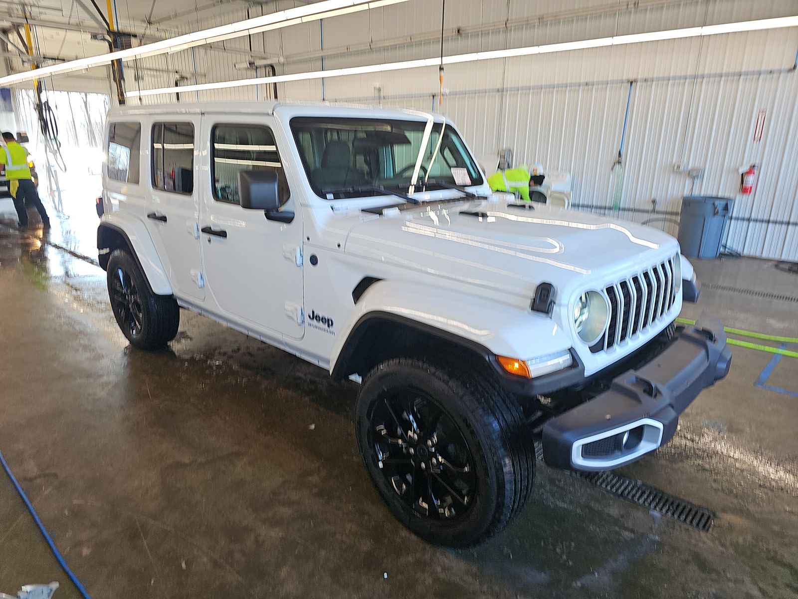 JEEP WRANGLER - 4