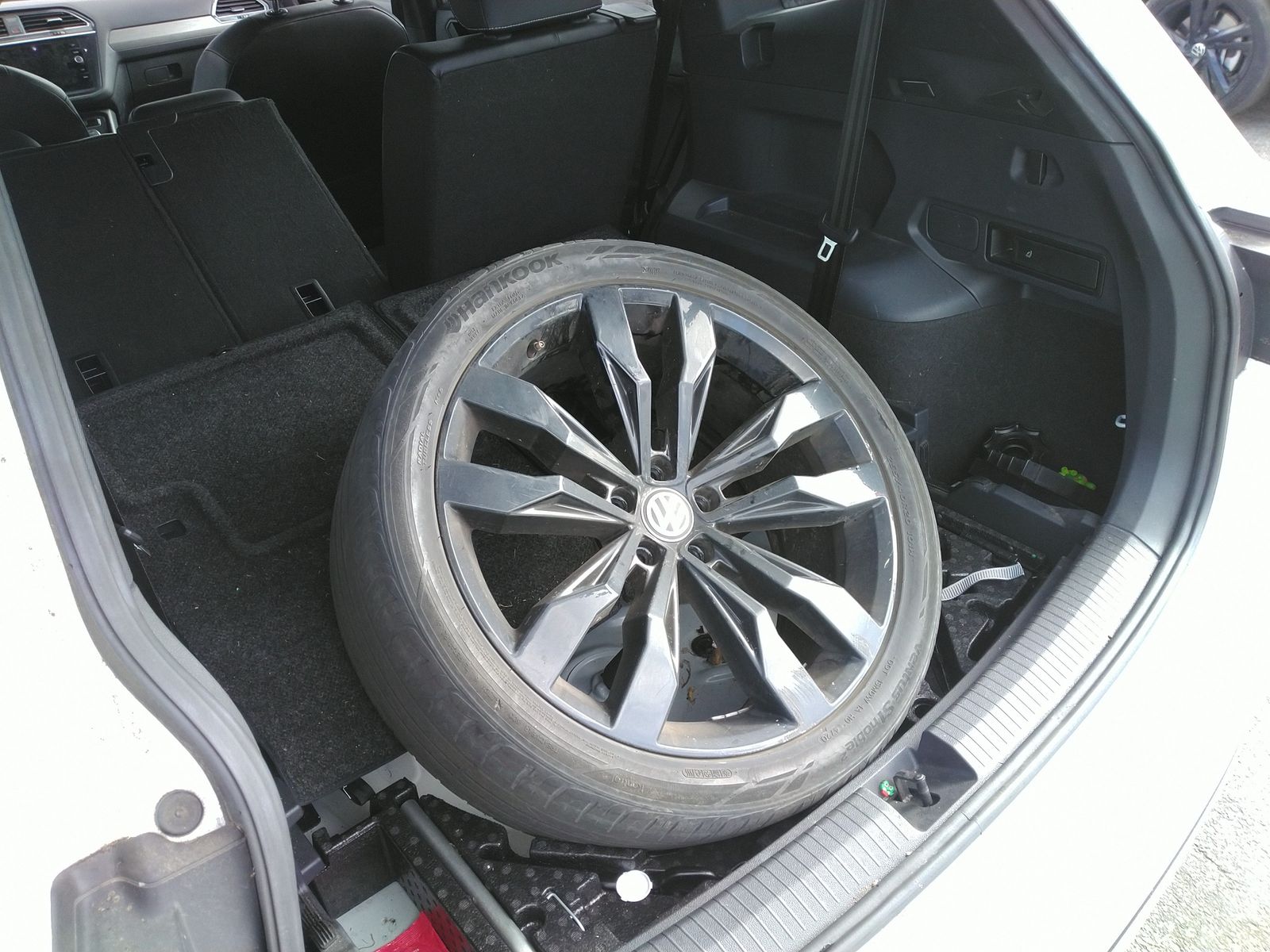 2021 Volkswagen Tiguan 2.0T SE R-Line Black FWD