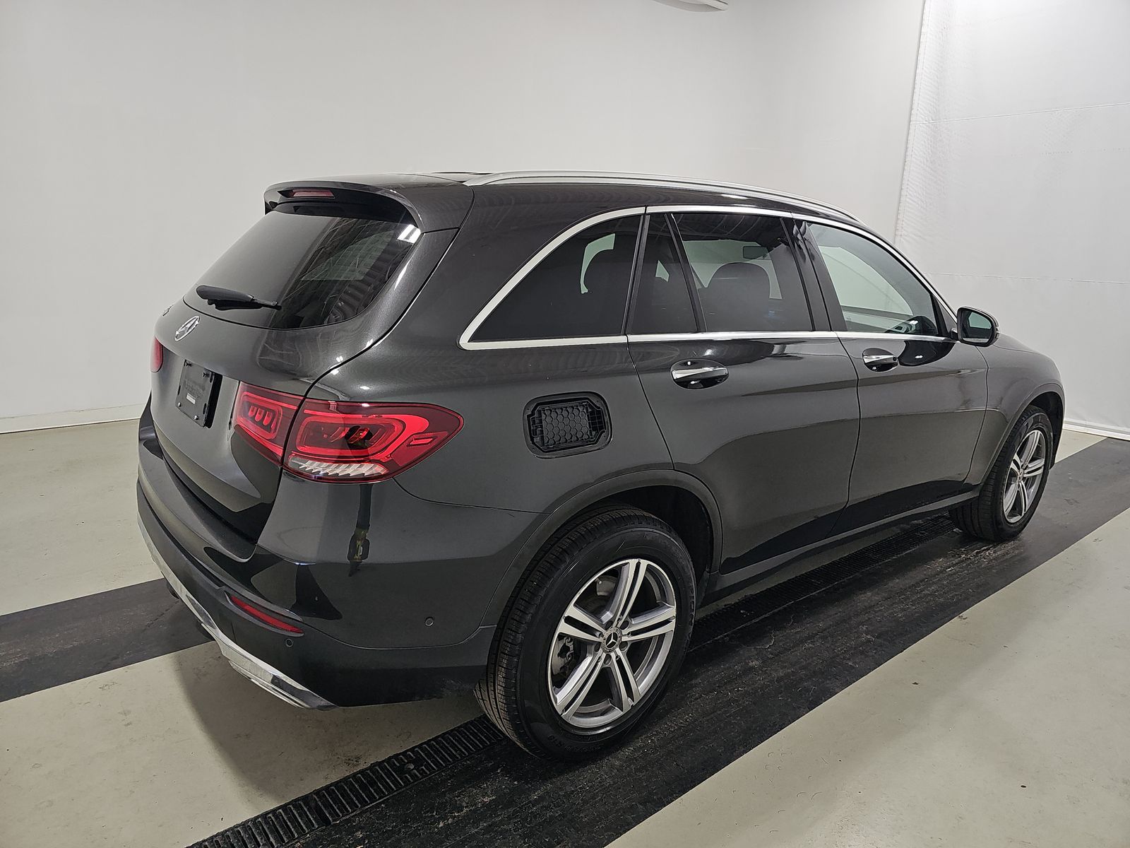 2021 Mercedes-Benz GLC GLC 300 RWD