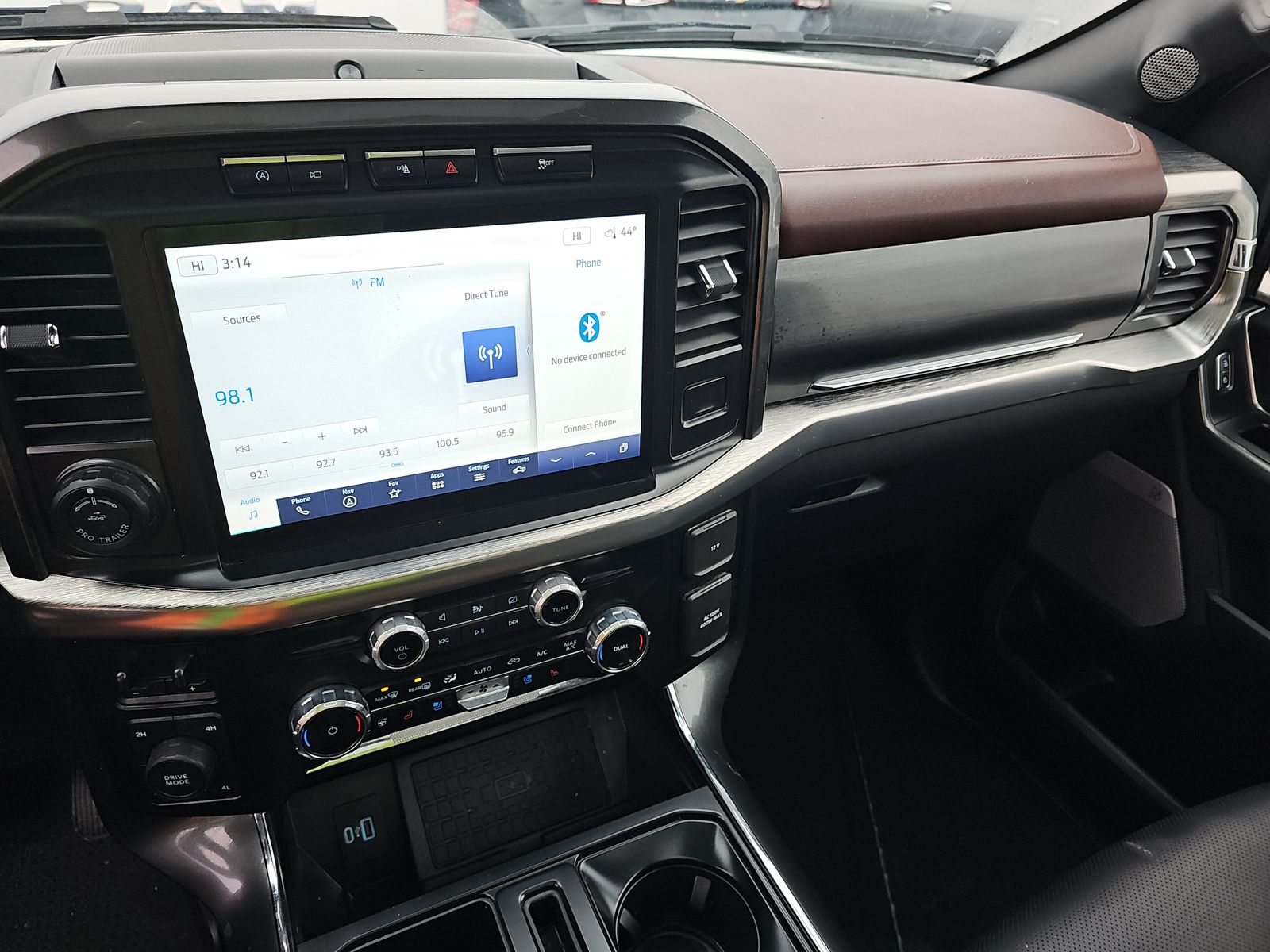 2023 Ford F-150 Lariat AWD